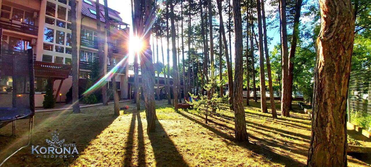 Hotel Korona Шиофок Экстерьер фото