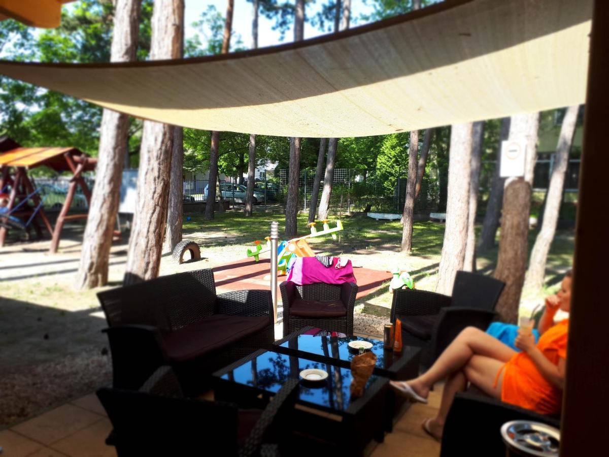 Hotel Korona Шиофок Экстерьер фото