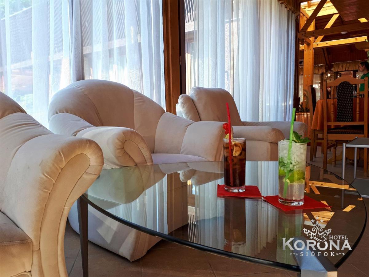 Hotel Korona Шиофок Экстерьер фото