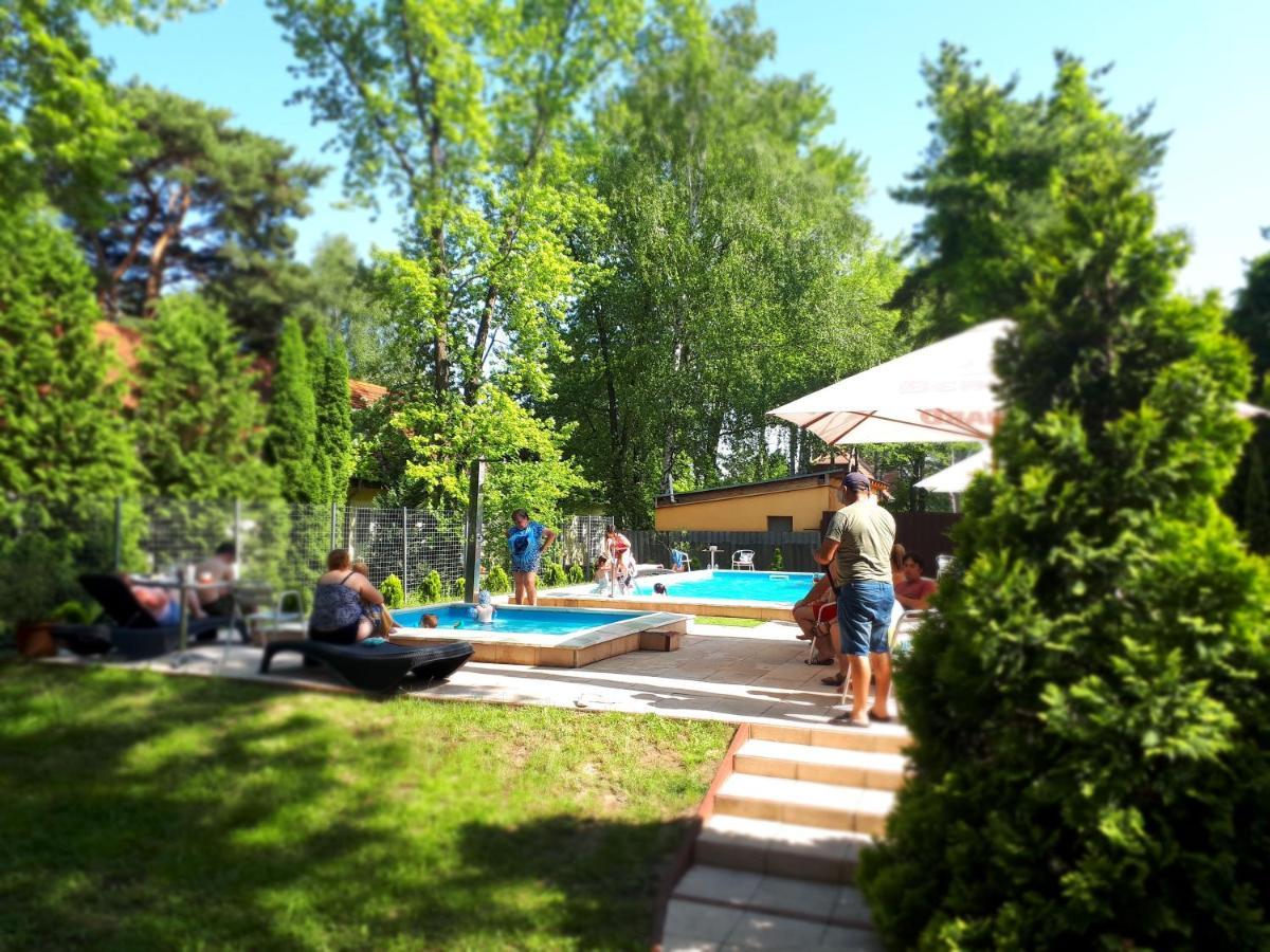 Hotel Korona Шиофок Экстерьер фото