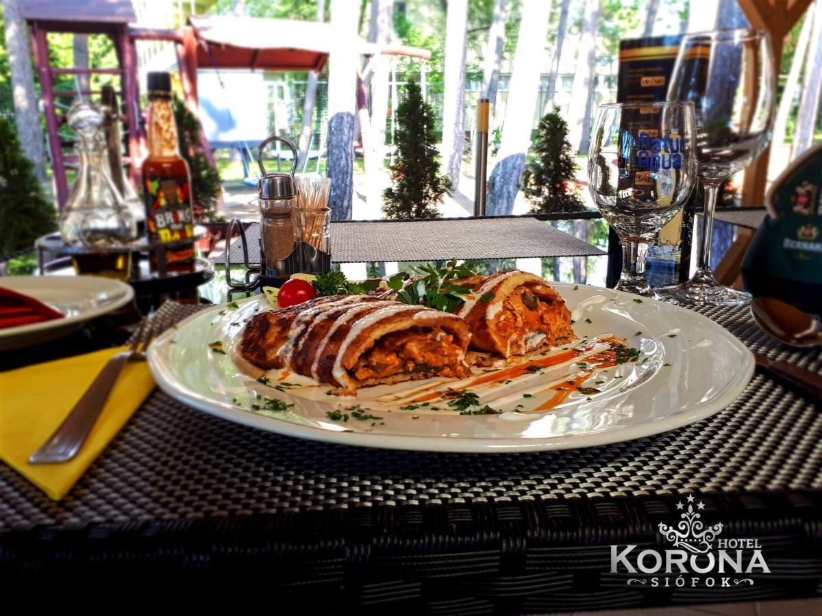 Hotel Korona Шиофок Экстерьер фото